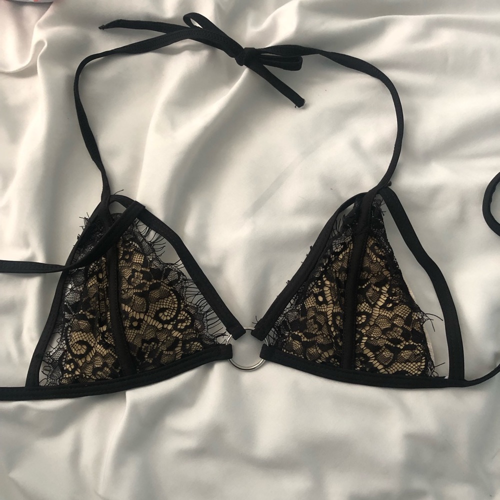 Extra small bathing suit top. Lace Black
